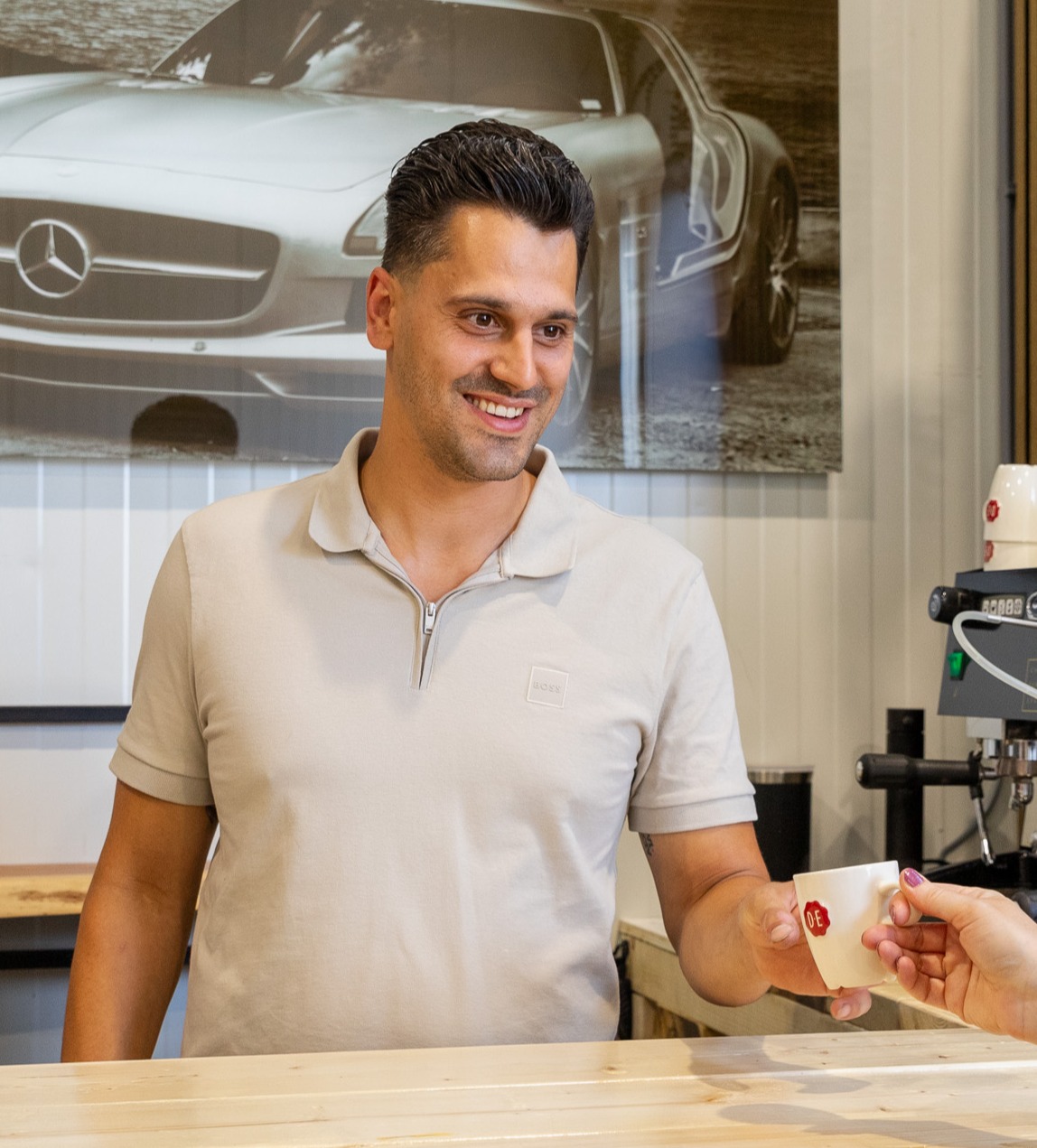 Gallery gallery_images_4_0_17846457531255110067.jpg RICO PEETERS | Peeters car company