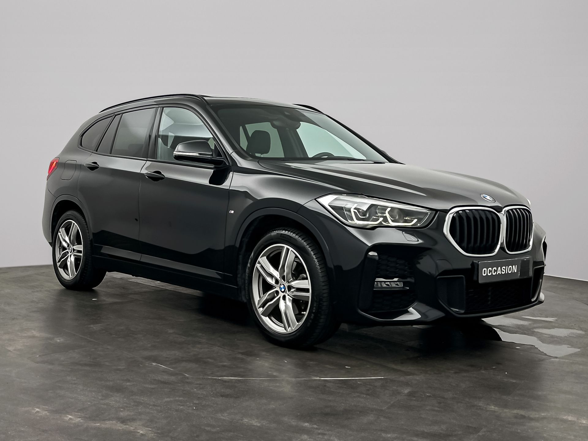 BMW X1 sDrive18i 55086276-1.jpg | Peeters car company