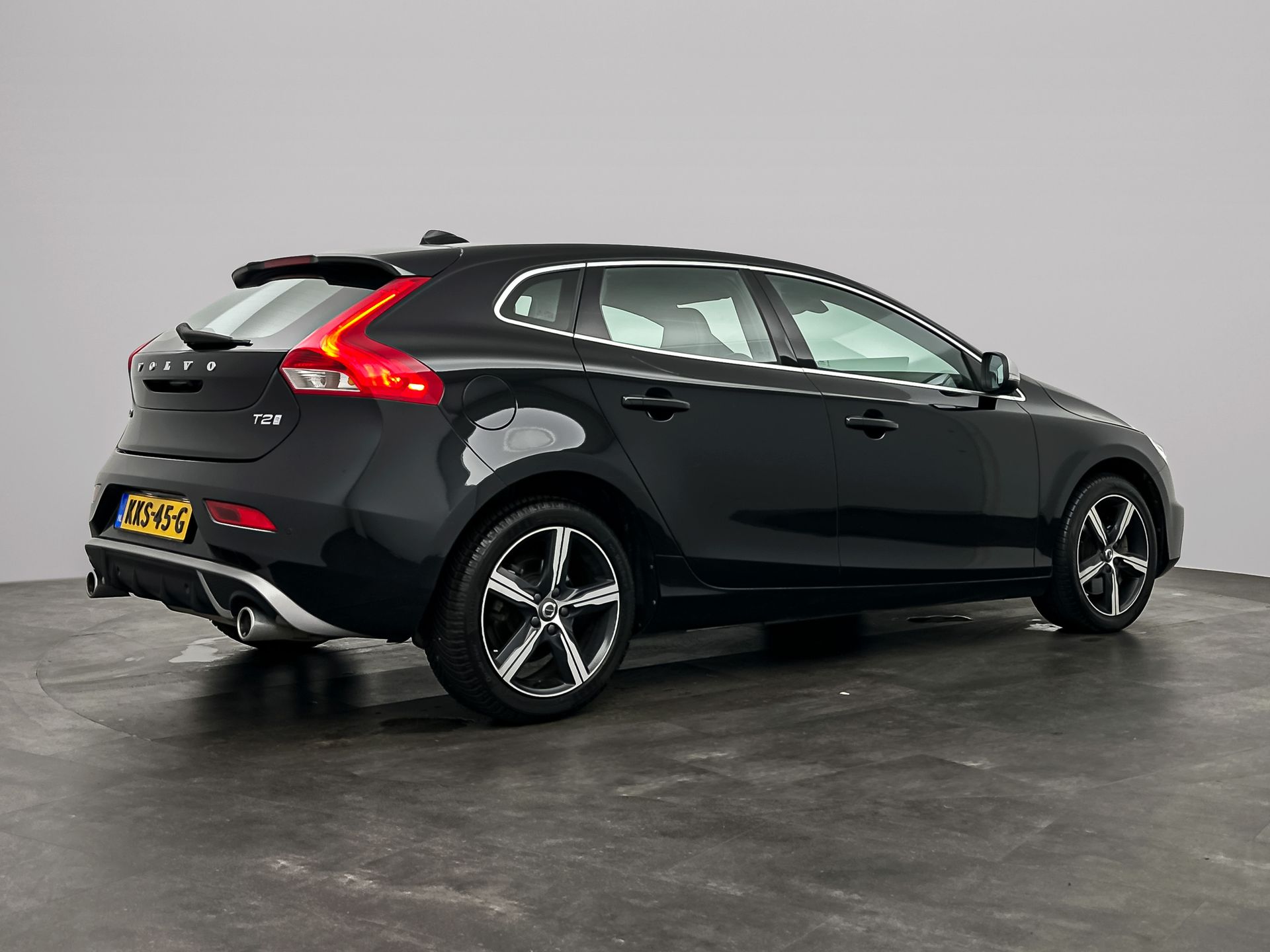 Volvo V40 1.5 T2 Edition 55086692-1.jpg | Peeters car company